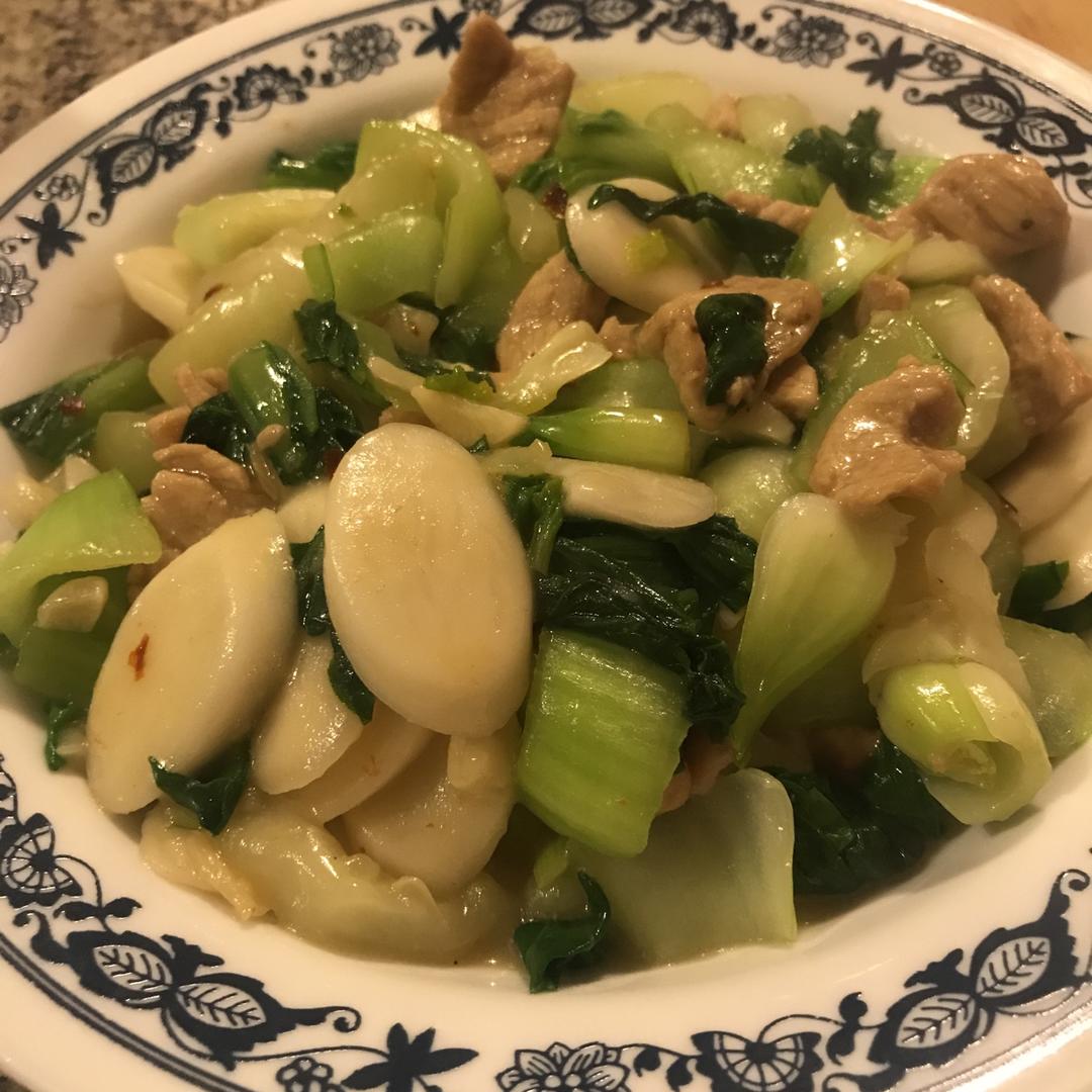 珠五拾六做的青菜肉丝炒年糕