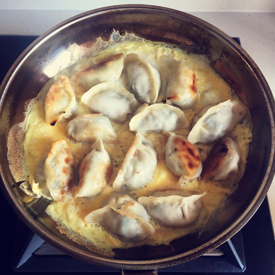 懒人快手抱蛋煎饺