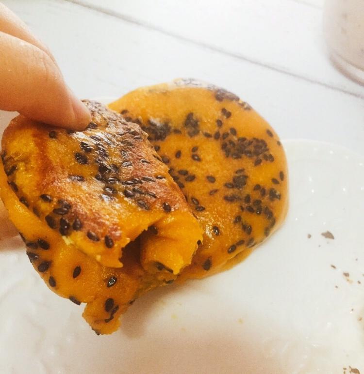 芝麻南瓜饼
