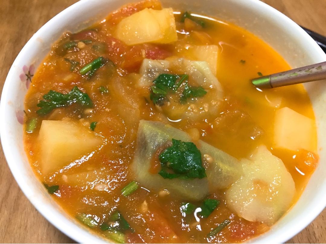 番茄🍅土豆🥔汤|可以代餐的“减肥汤”