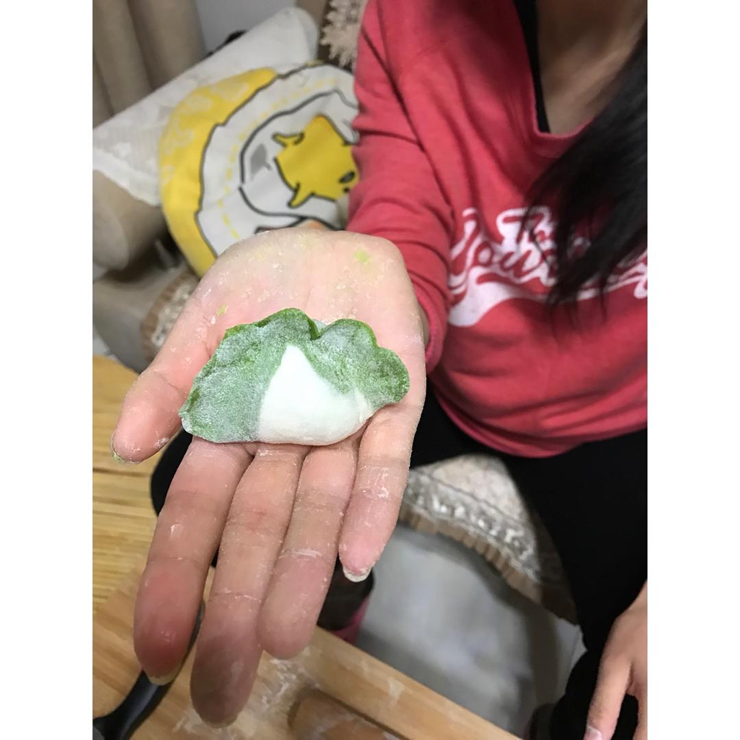 翡翠白玉白菜饺子详细版（附翡翠白玉白菜饺子包法，翡翠白玉饺子皮两种制法，面包机和面，翡翠白玉烧卖，各种馅料搭配）
