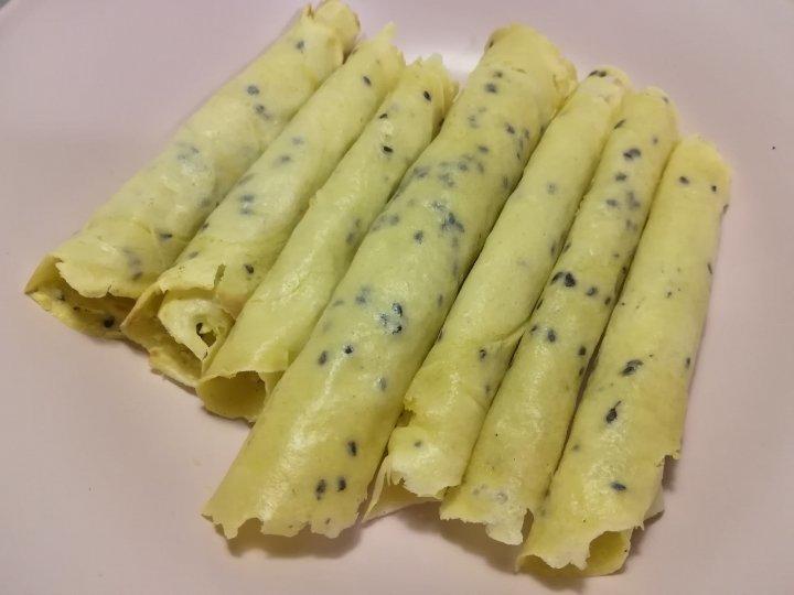 五色香脆黑芝麻蛋卷-平底锅版