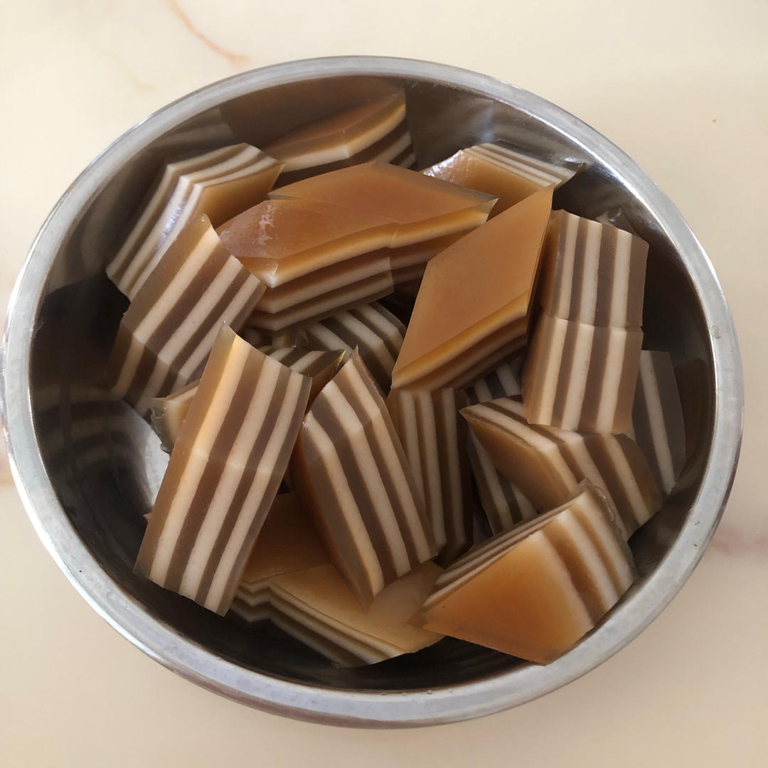 Q弹椰汁千层糕（马蹄糕）