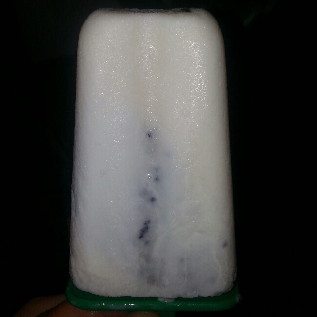 牛奶火龙果冰棍