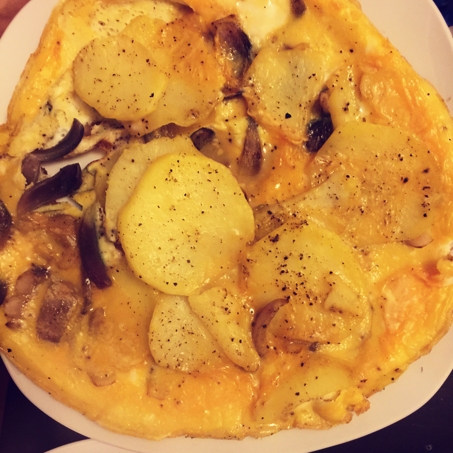 【蛋蛋去哪了】超容易上手的西班牙马铃薯烘蛋Tortilla de patatas