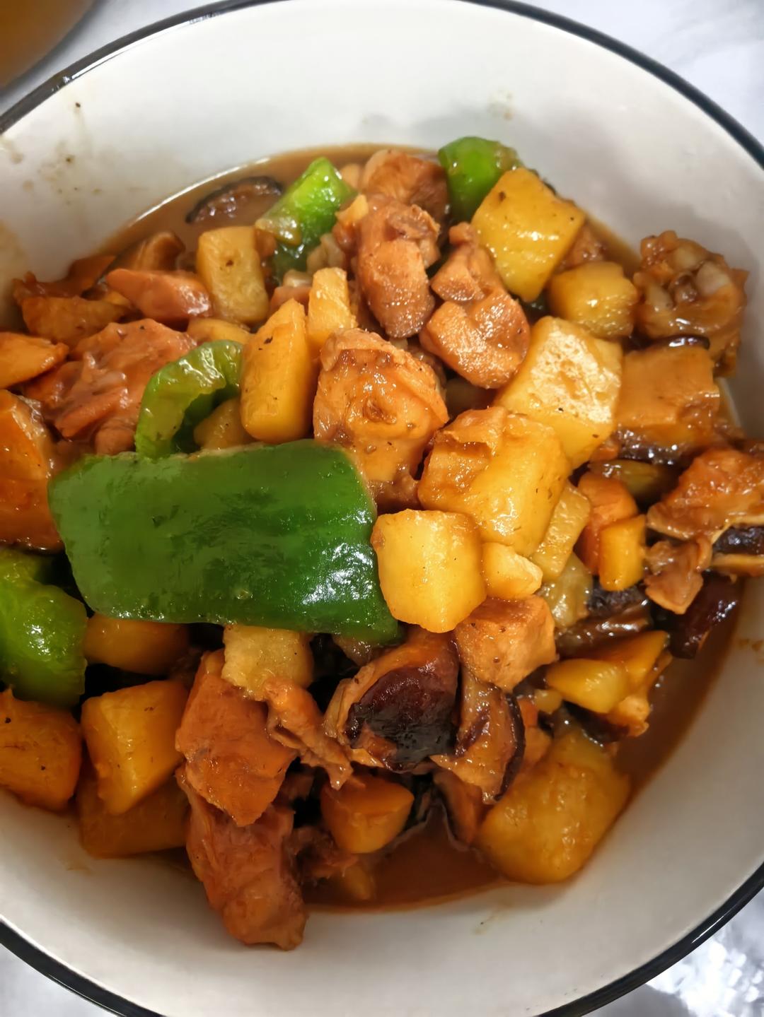 好吃到连汤汁都不剩的黄焖鸡做法，米饭杀手