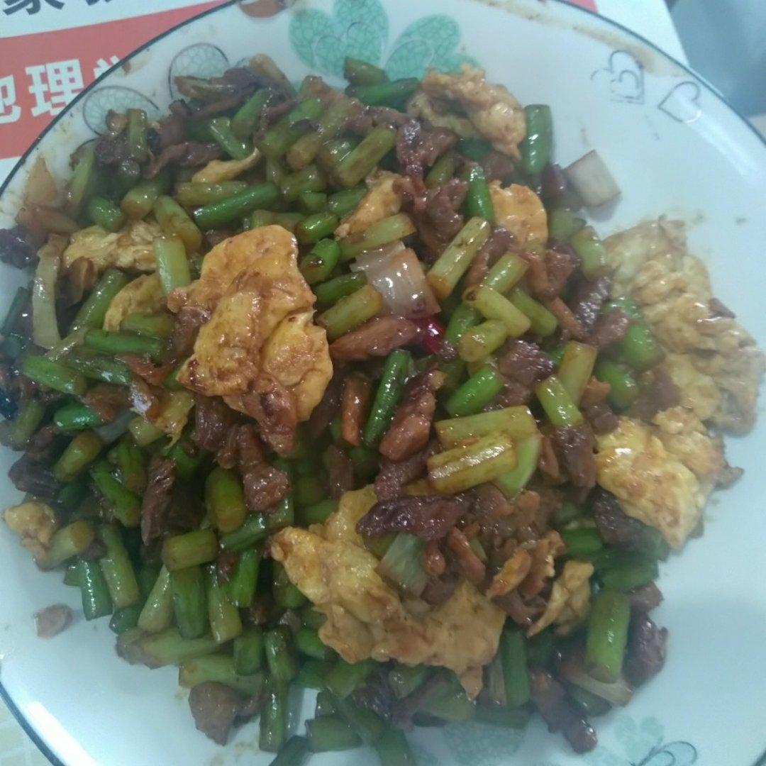 蒜薹炒肉