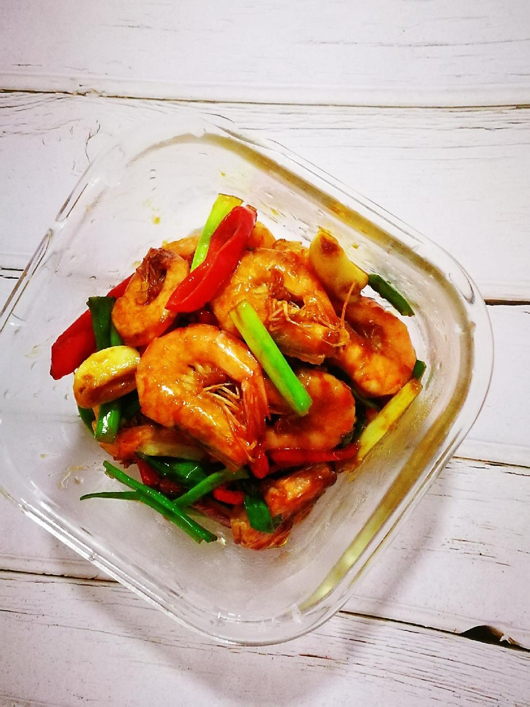 蚝油焖虾的做法