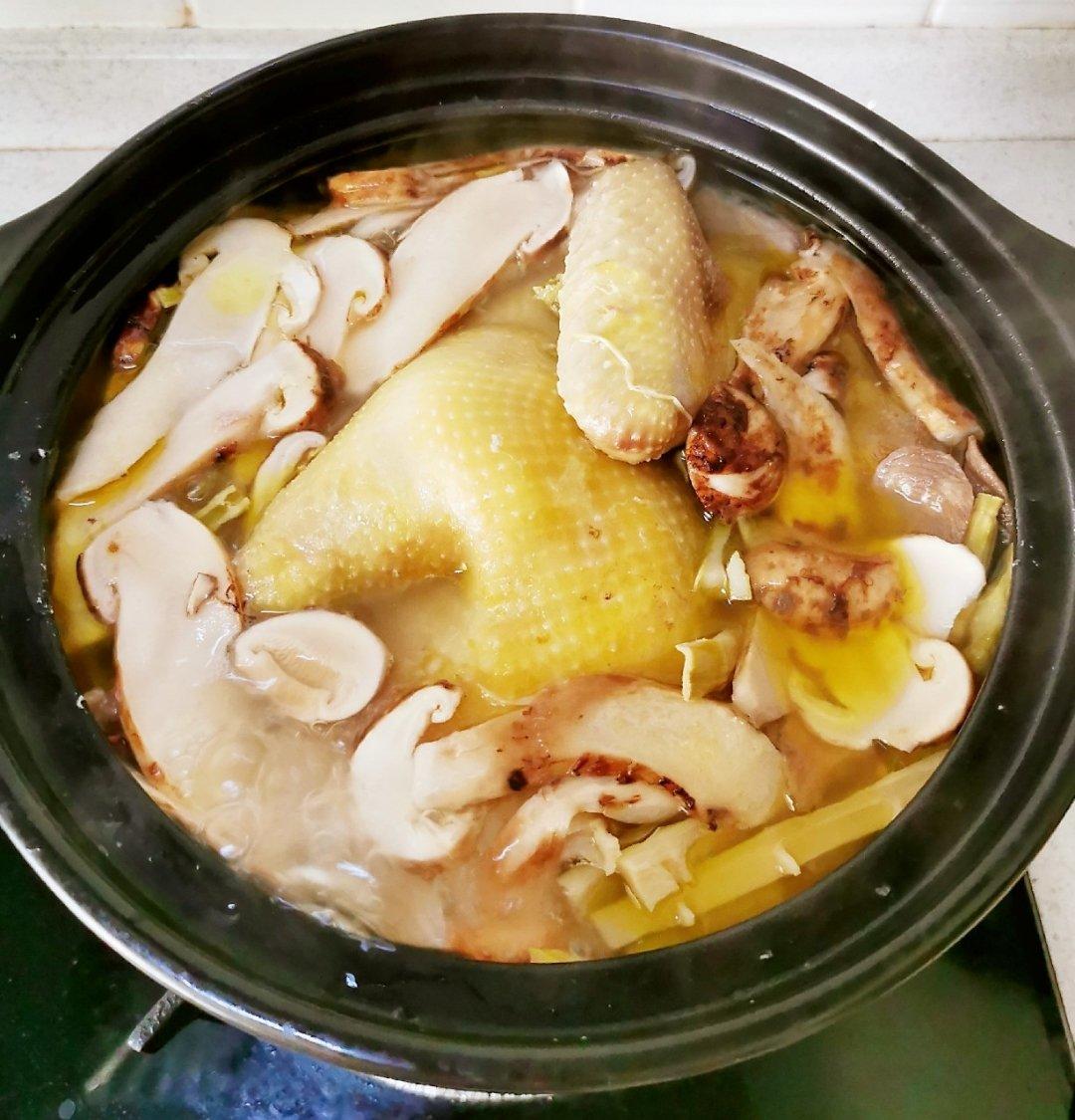 鲜得掉眉毛的石斛鸡汤煲的全部作品