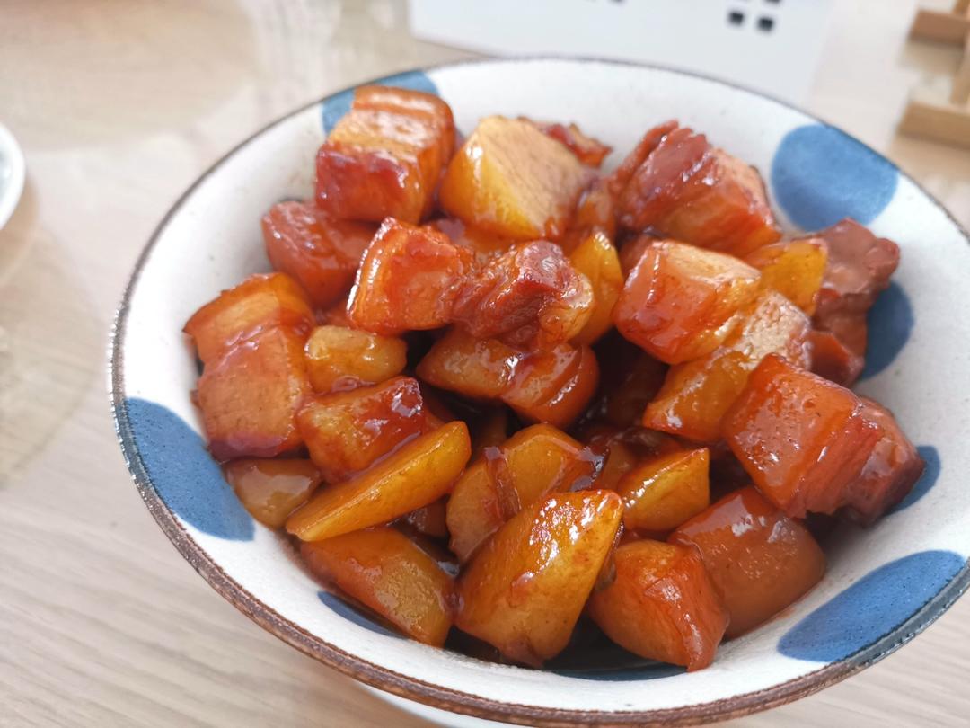 红烧肉炖土豆（丝毫不腻）