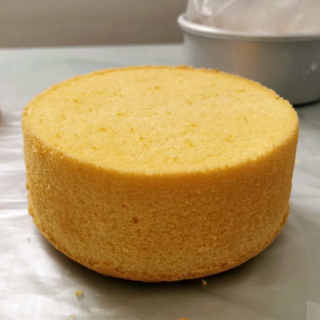 纸杯蛋糕不开裂（可做戚风蛋糕）