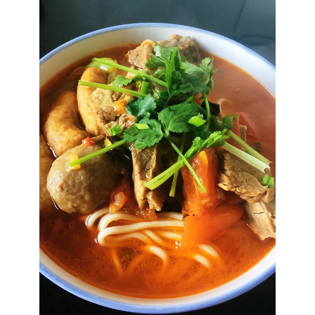 简单又好吃西红柿牛肉面