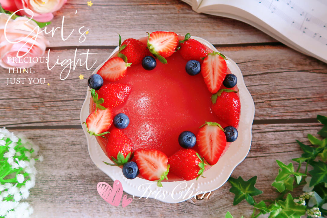 超简单的草莓芝士蛋糕