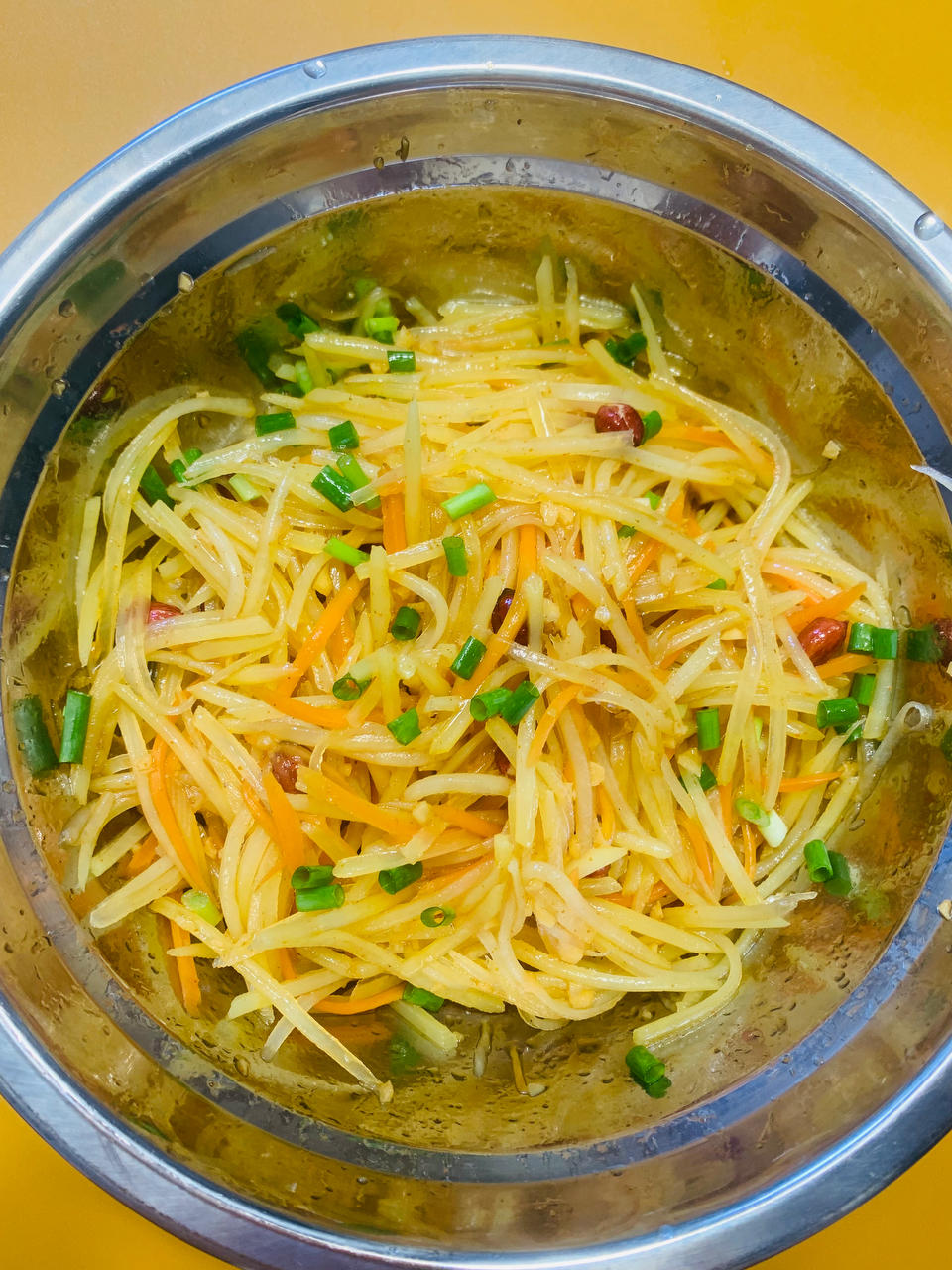 凉拌酸辣土豆丝