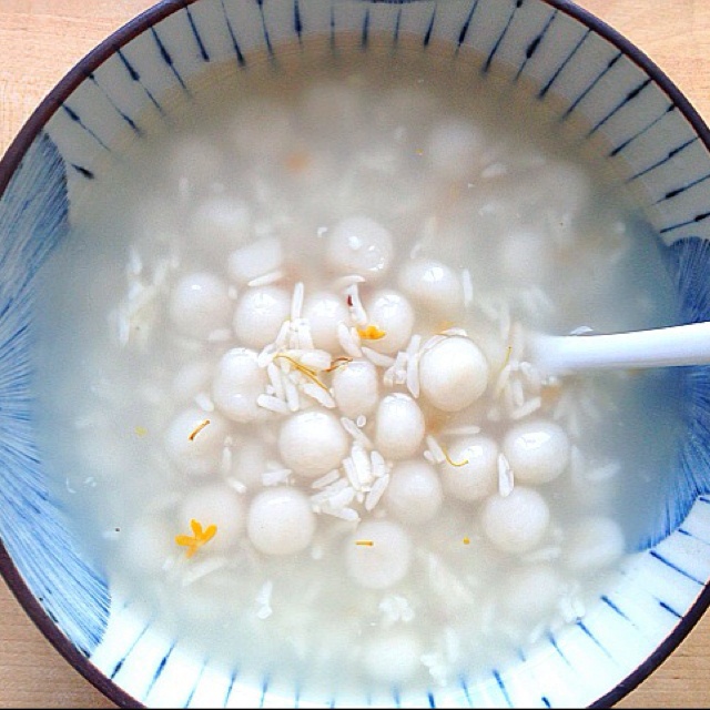 桂花酒酿圆子