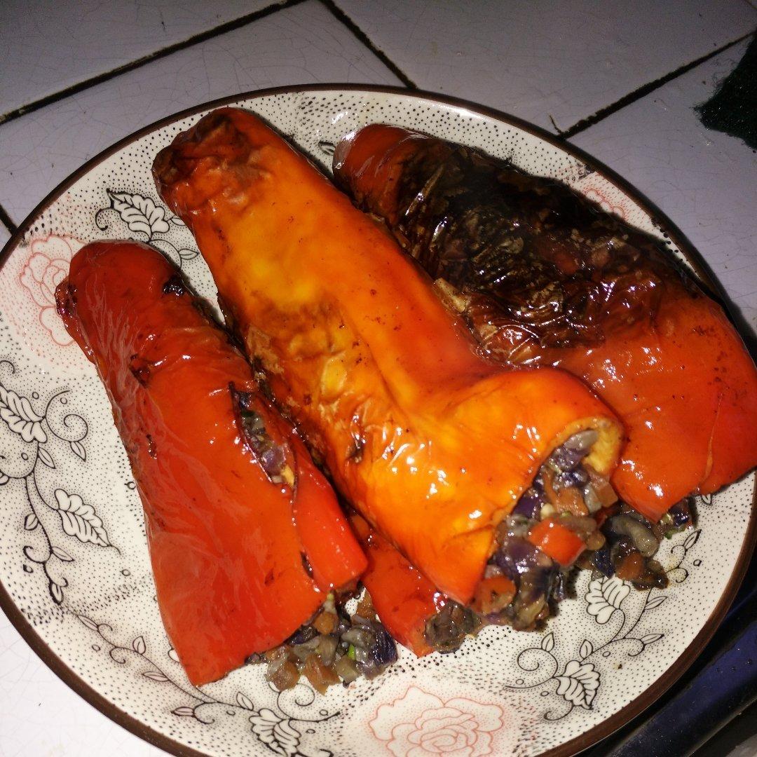 肉酿虎皮尖椒