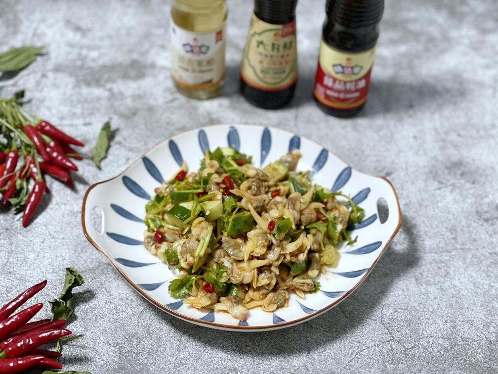 黄蚬子肉拌黄瓜