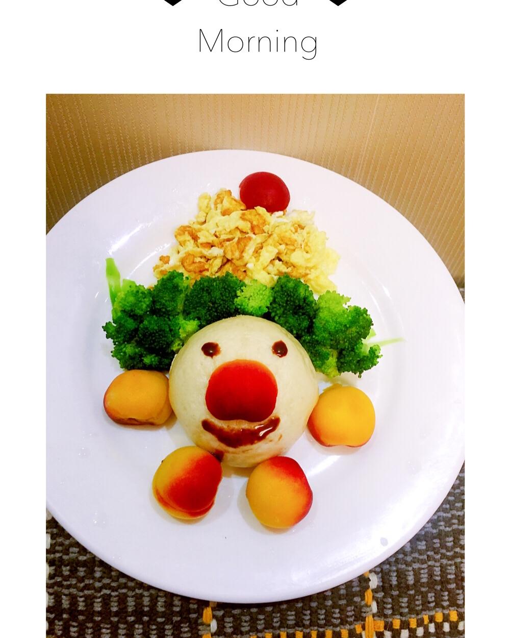 小丑趣味早餐