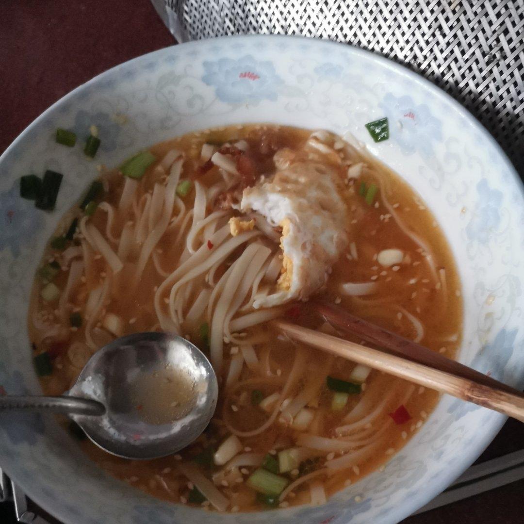 好吃到哭的酸汤水饺，你一定要试试哦