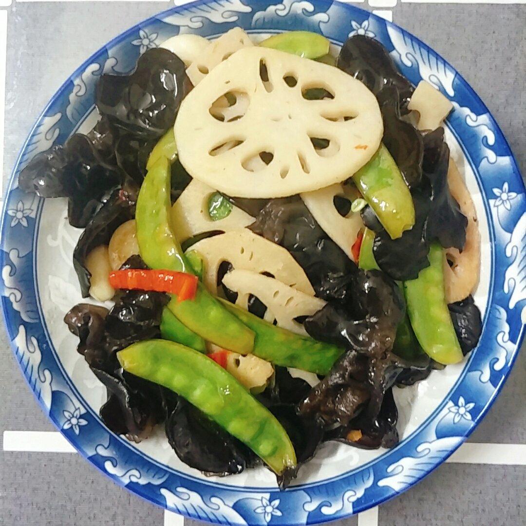 荷兰豆木耳炒藕片