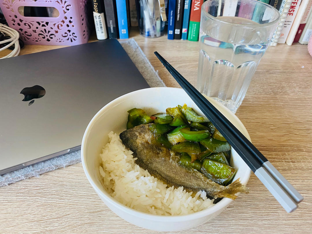 红烧小黄鱼——附煎鱼不粘锅窍门