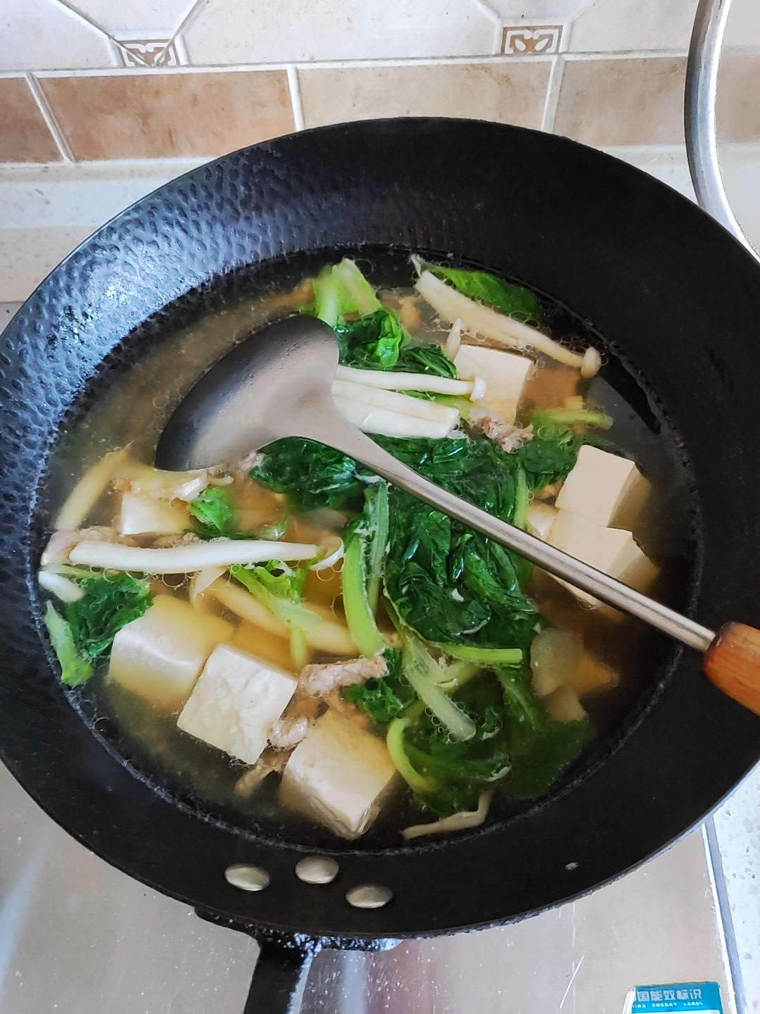 白菜豆腐肉丝汤