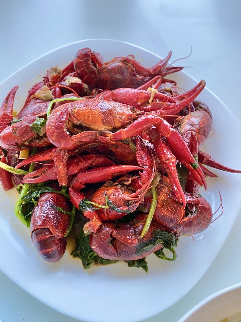 香辣小龙虾-超详细处理干净步骤！