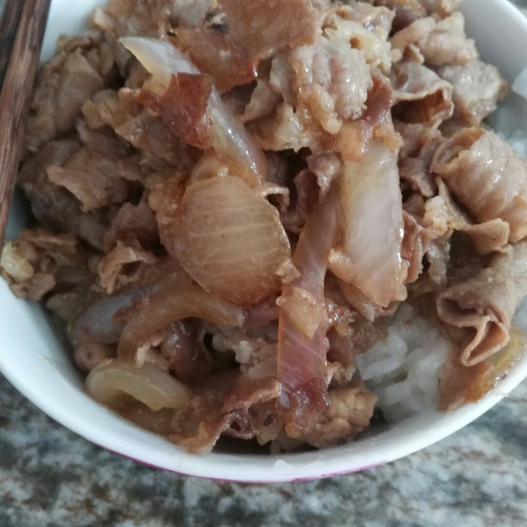 肥牛饭