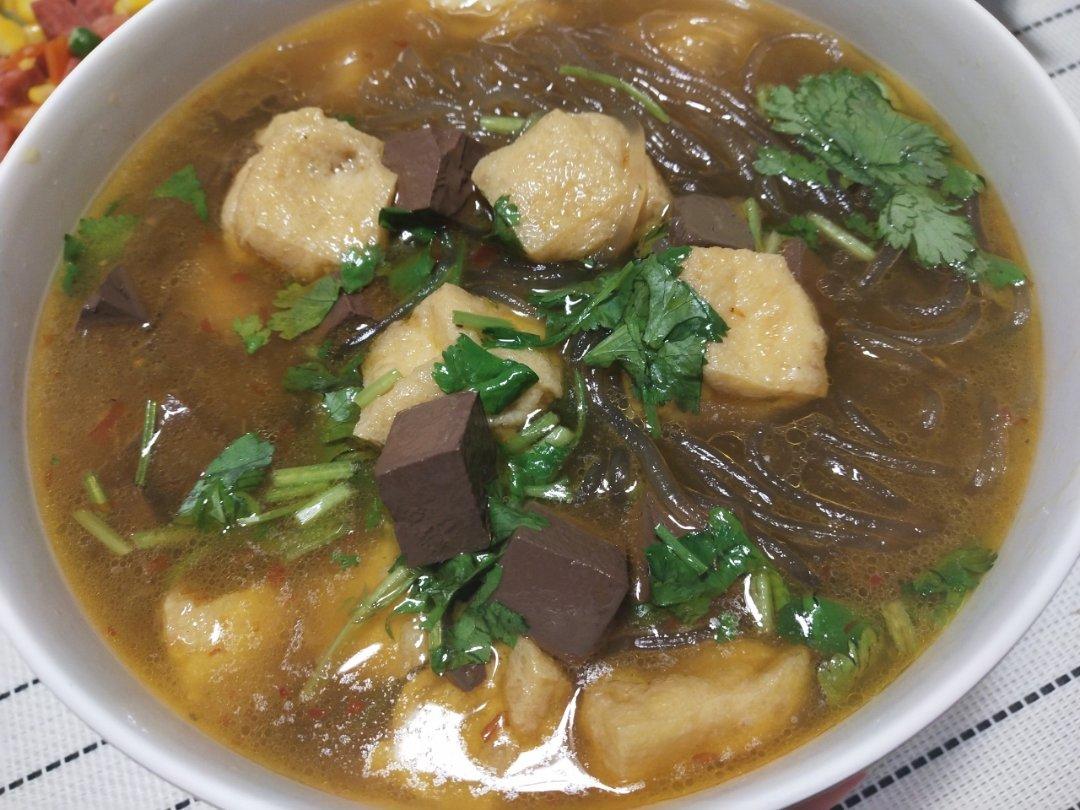 肉末鸭血粉丝汤