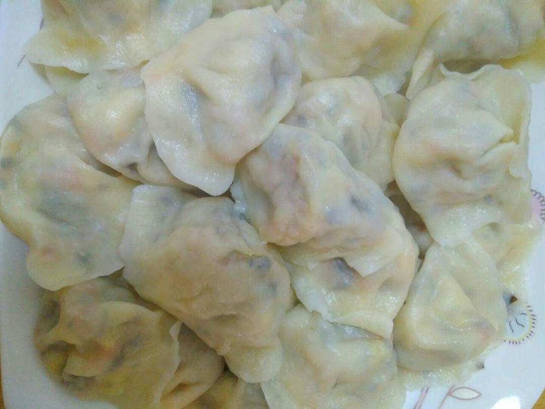 妈妈的胡萝卜素水饺