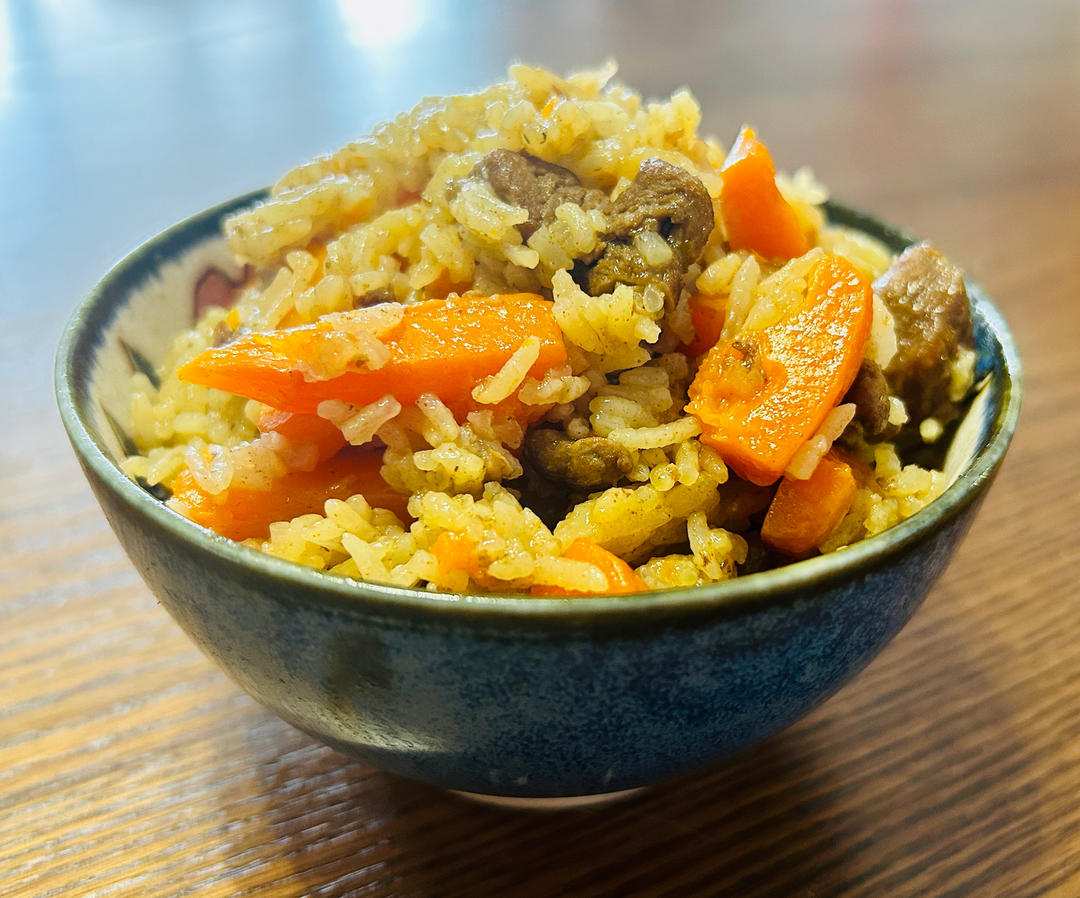 新疆抓饭（简单又好吃的电饭锅版）