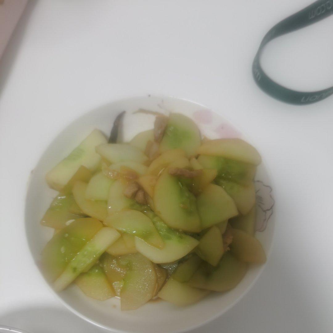 脆黄瓜炒肉