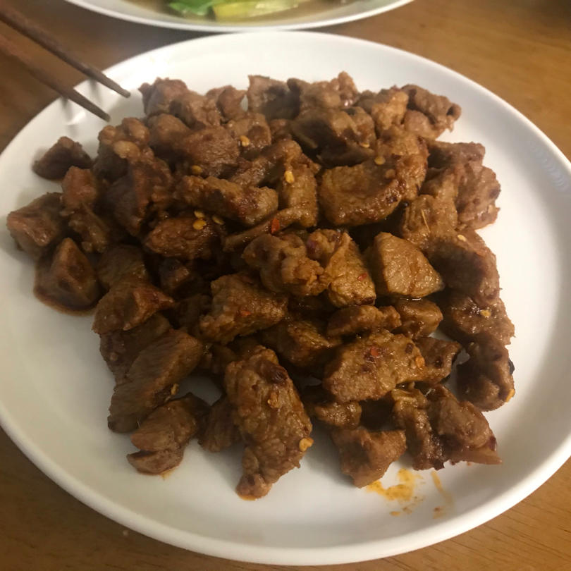 超越羊肉串的孜然爆炒羊肉