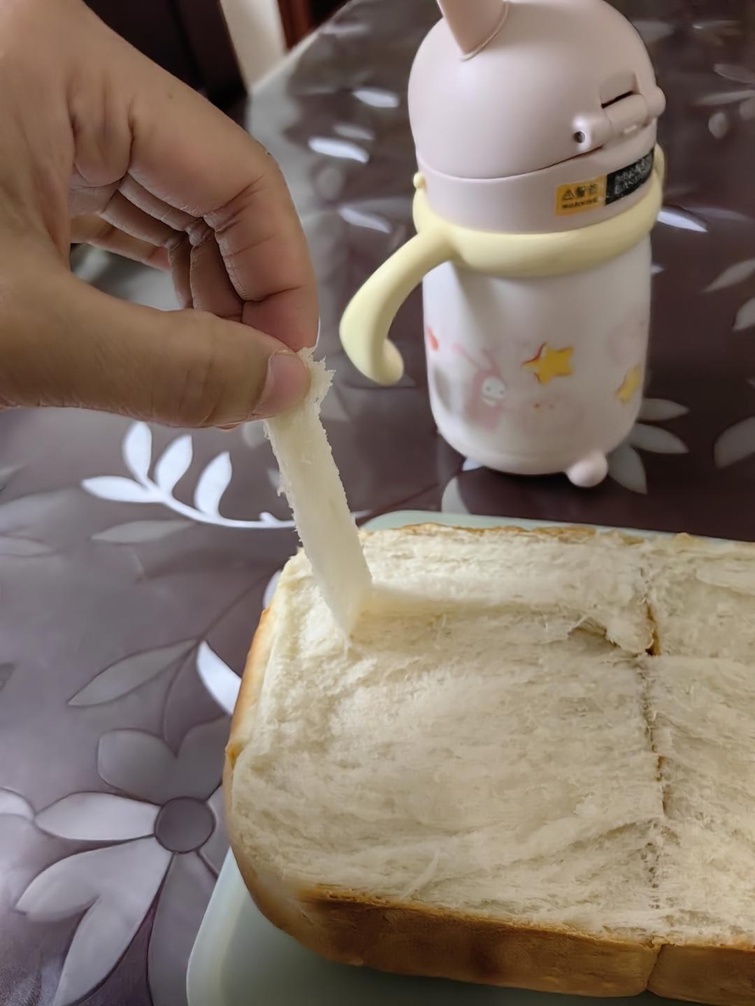 纯奶手撕吐司的做法 步骤1