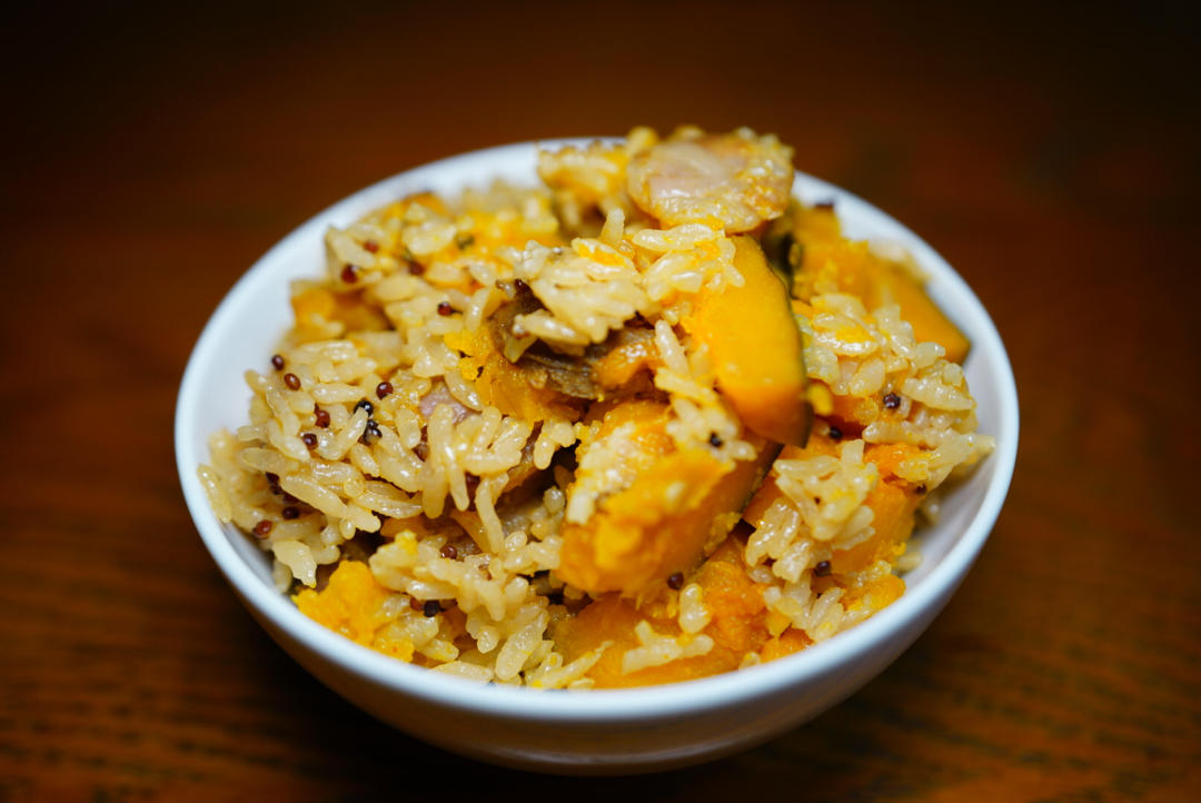 干饭人的懒人焖饭-【南瓜香肠焖饭】