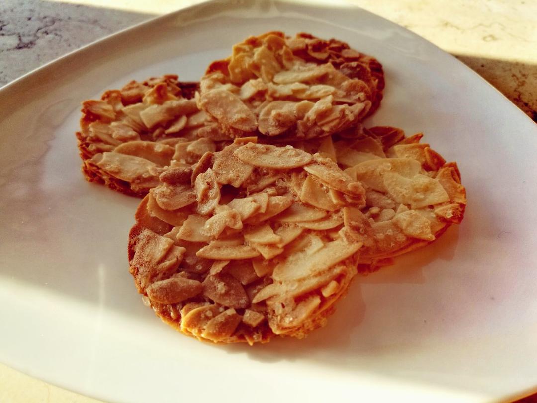 Pierre Herme的杏仁瓦片