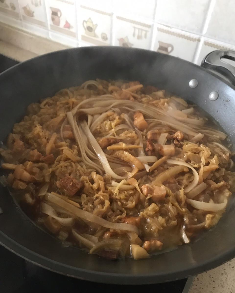 酸菜炖猪肉粉条