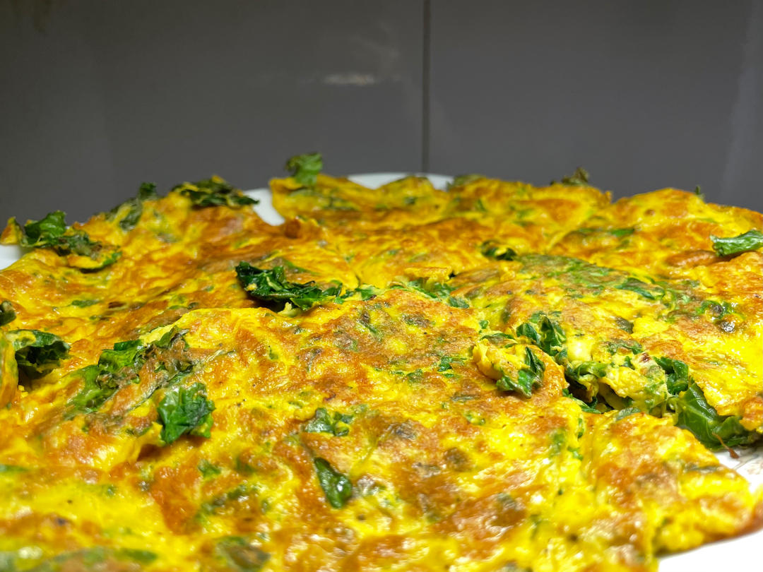 美国版香椿炒蛋：羽衣甘蓝炒鸡蛋，这下你不会嫌Kale难吃了！