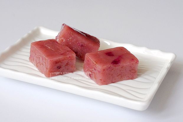 呤儿做的水晶玫瑰糕