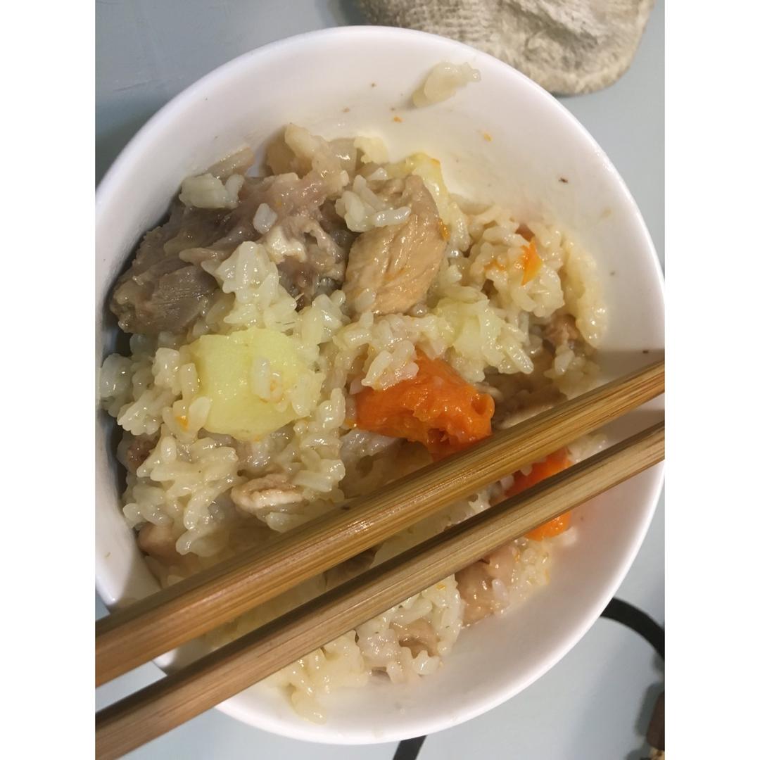 土豆鸡肉饭