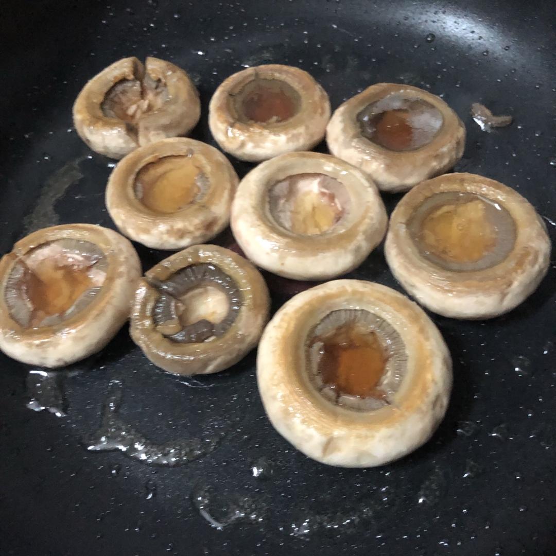 保留最原始鲜味儿的煎口蘑