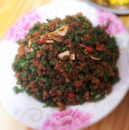 肉沫豆角下饭菜