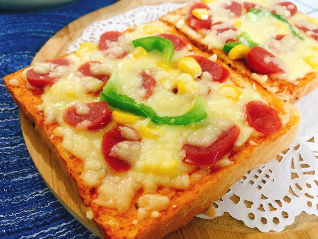 吐司披萨