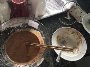 简易自制巧克力muffin的做法 步骤3