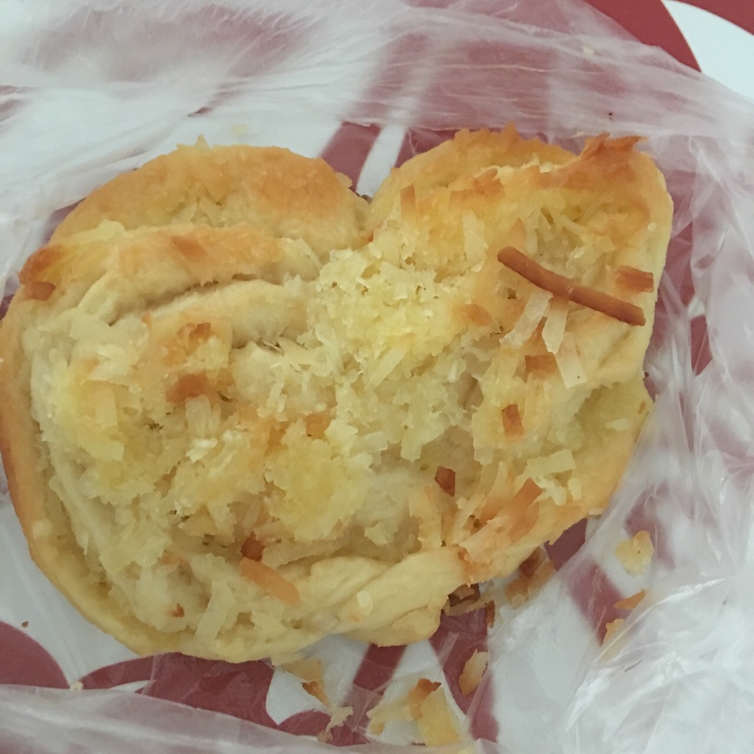 心形椰蓉面包