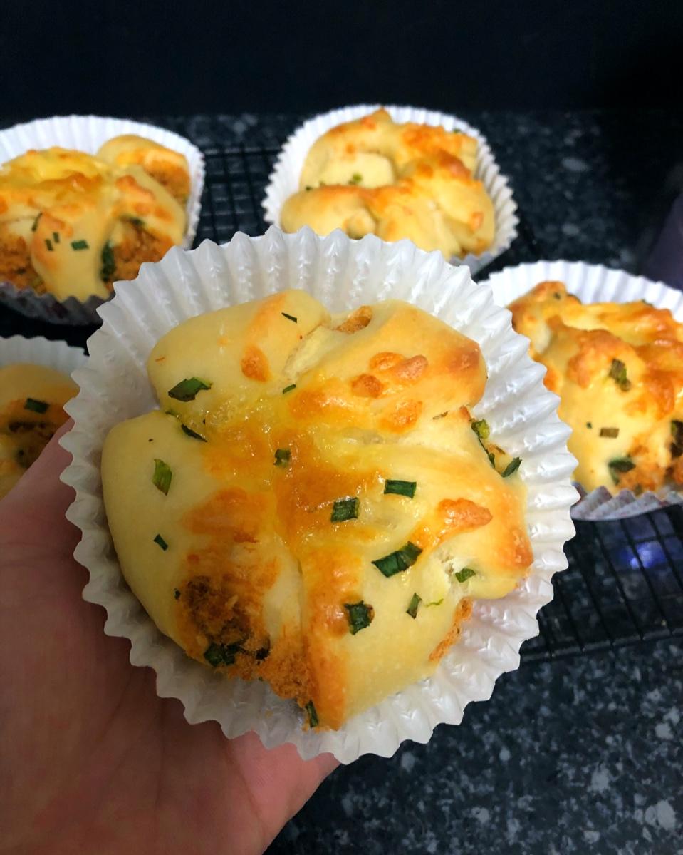 香葱肉松小炸弹