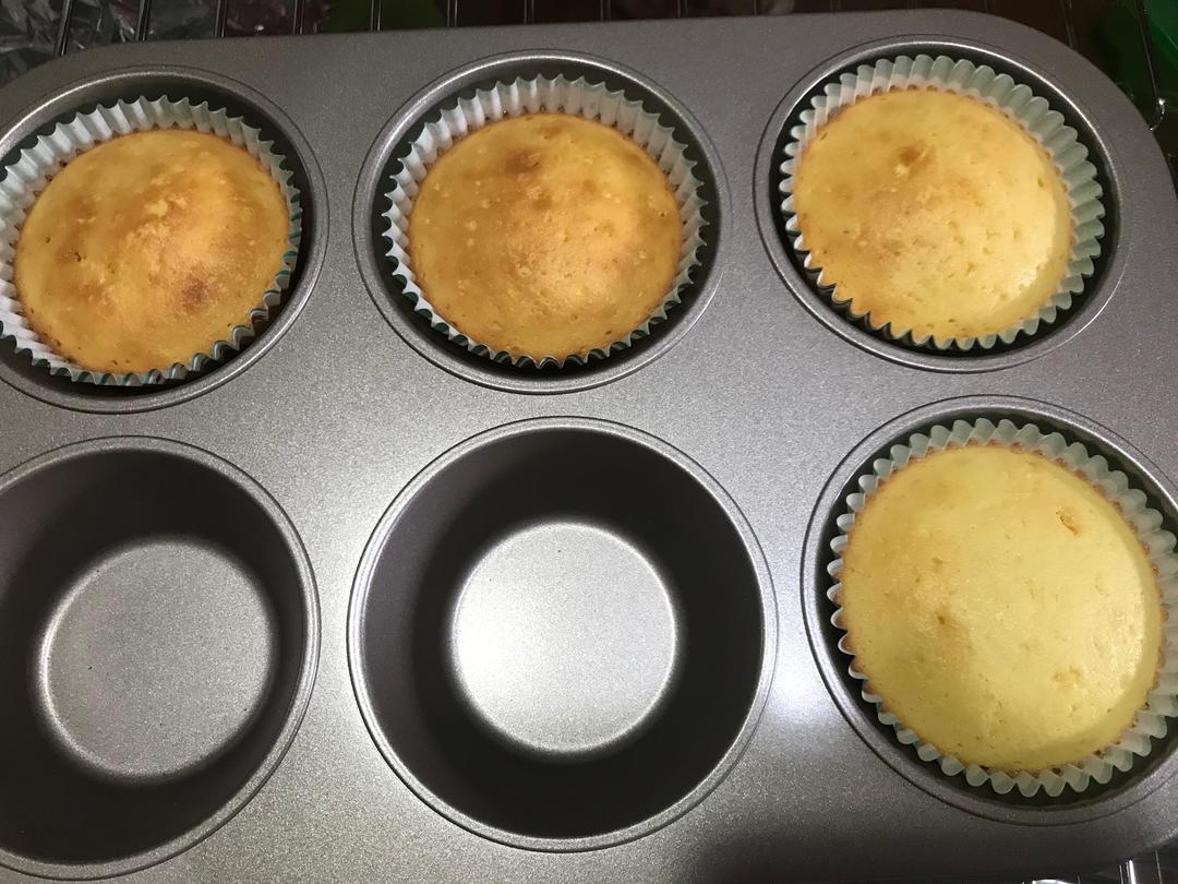 百香果乳酪杯子蛋糕🧁的做法 步骤5