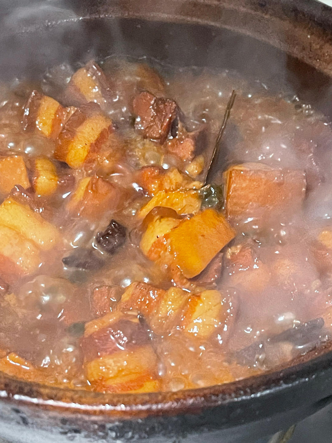 家常版的红烧肉（一点都不腻，软，糯)