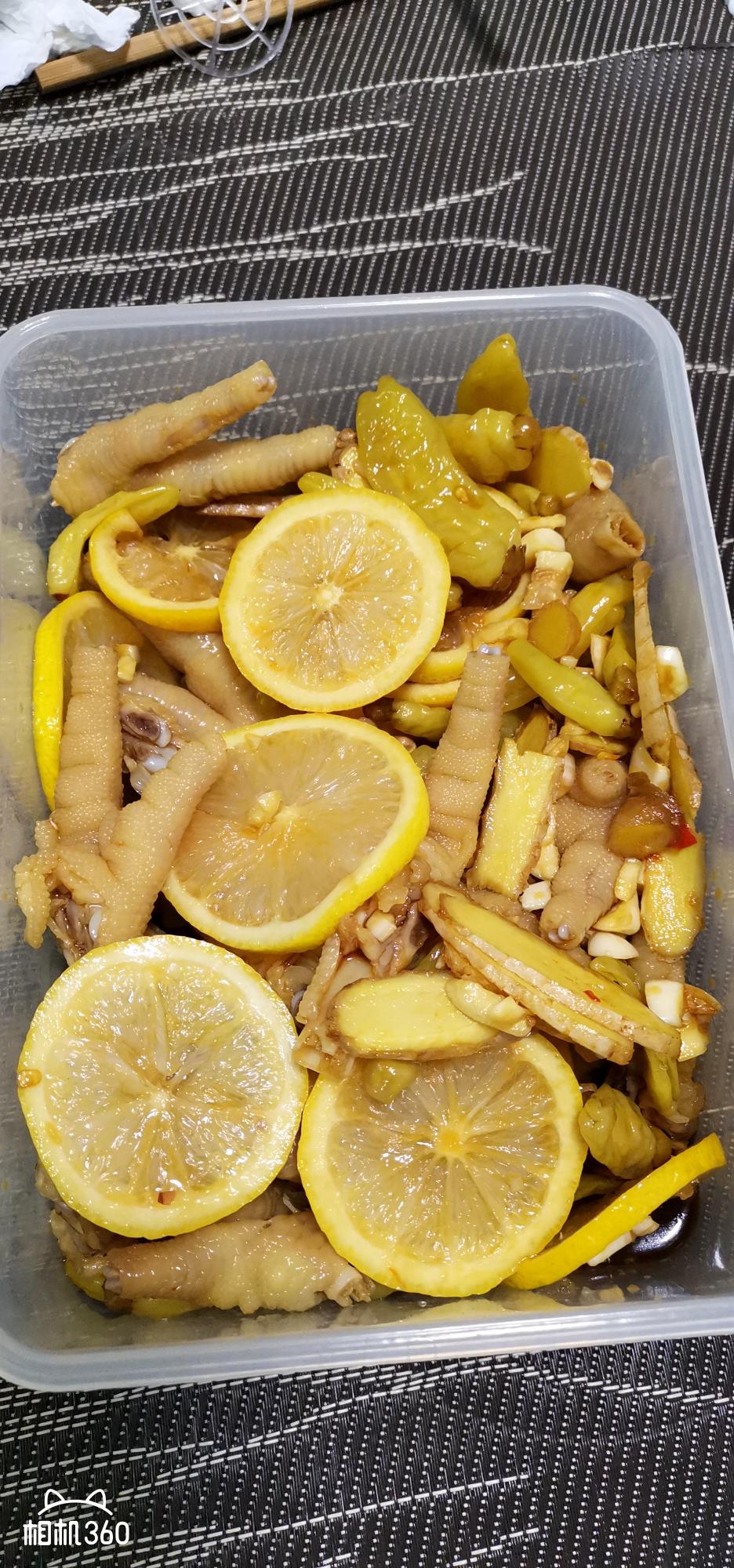 泡椒柠檬鸡爪