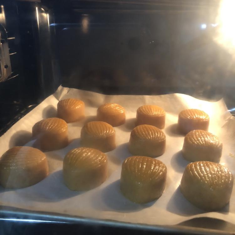 奶黄月饼